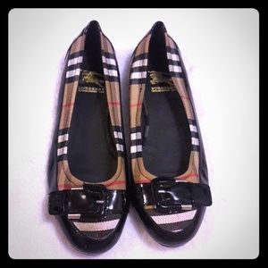 Burberry Ballet Flats